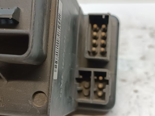 bontott MERCEDES-BENZ C-CLASS Központizár Motor (Pozíciófüggetlen)