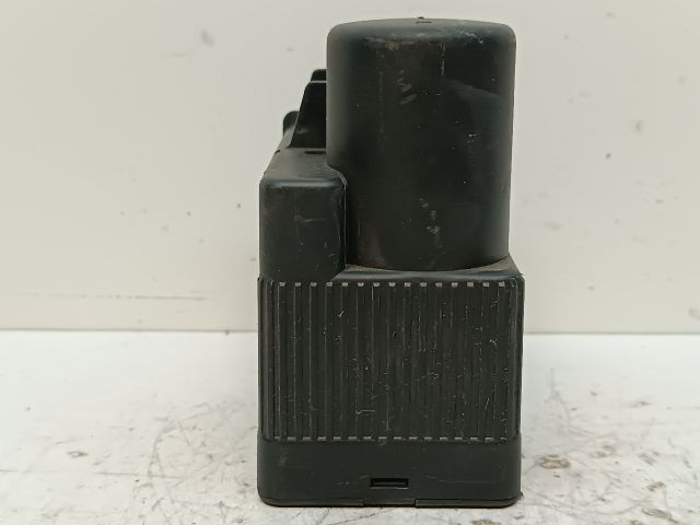 bontott MERCEDES-BENZ C-CLASS Központizár Motor (Pozíciófüggetlen)