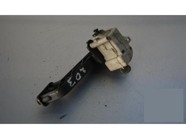 bontott MERCEDES-BENZ C-CLASS Központizár Motor Tankajtó