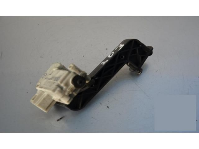 bontott MERCEDES-BENZ C-CLASS Központizár Motor Tankajtó