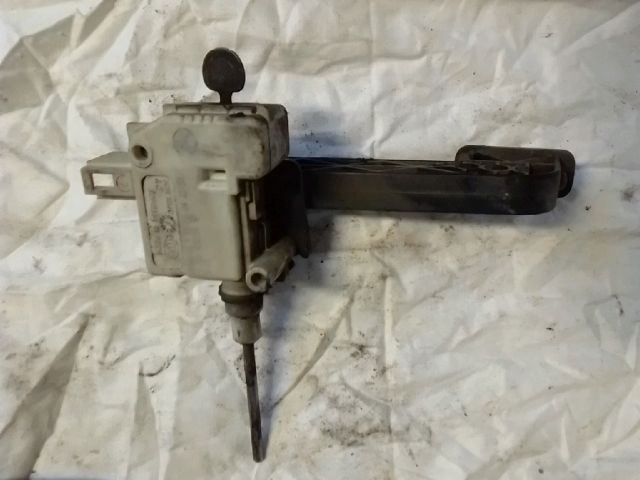 bontott MERCEDES-BENZ C-CLASS Központizár Motor Tankajtó