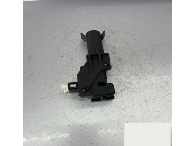 bontott MERCEDES-BENZ C-CLASS Központizár Motor Tankajtó