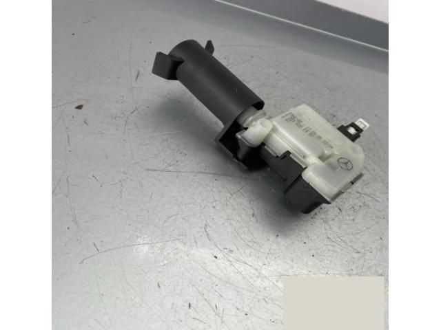 bontott MERCEDES-BENZ C-CLASS Központizár Motor Tankajtó