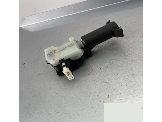 bontott MERCEDES-BENZ C-CLASS Központizár Motor Tankajtó