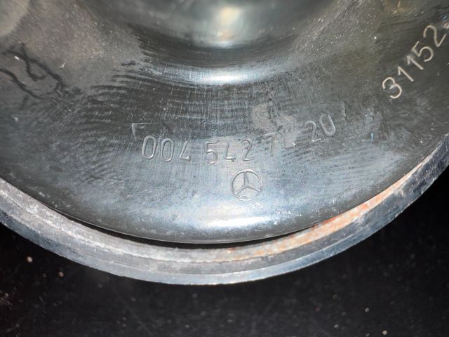 bontott MERCEDES-BENZ C-CLASS Kürt