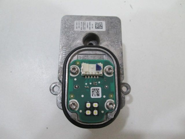 bontott MERCEDES-BENZ C-CLASS Lámpa Vezérlő