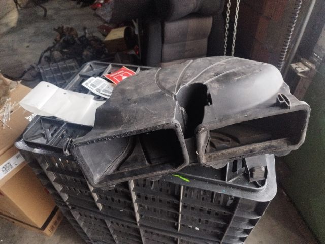 bontott MERCEDES-BENZ C-CLASS Légbeömlő