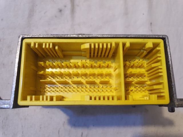 bontott MERCEDES-BENZ C-CLASS Légzsák Elektronika