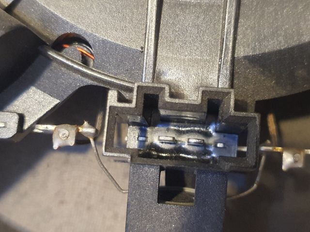 bontott MERCEDES-BENZ C-CLASS Mélynyomó Hangszóró