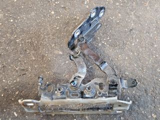 bontott MERCEDES-BENZ C-CLASS Motorháztető Bal Zsanér