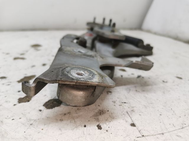 bontott MERCEDES-BENZ C-CLASS Motorháztető Jobb Zsanér