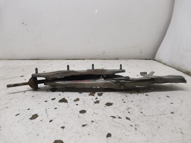 bontott MERCEDES-BENZ C-CLASS Motorháztető Jobb Zsanér