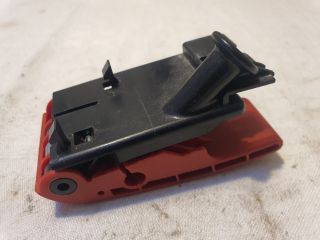 bontott MERCEDES-BENZ C-CLASS Motorháztető Nyitó Kar / Gomb