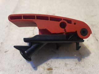 bontott MERCEDES-BENZ C-CLASS Motorháztető Nyitó Kar / Gomb