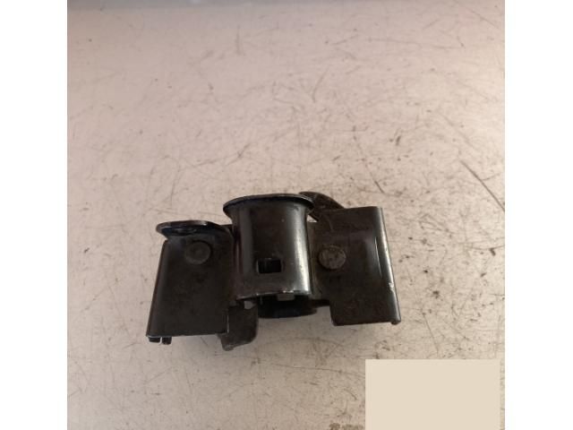 bontott MERCEDES-BENZ C-CLASS Motorháztető Zárszerkezet