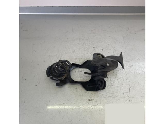 bontott MERCEDES-BENZ C-CLASS Motorháztető Zárszerkezet