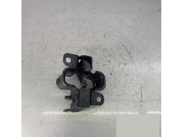 bontott MERCEDES-BENZ C-CLASS Motorháztető Zárszerkezet