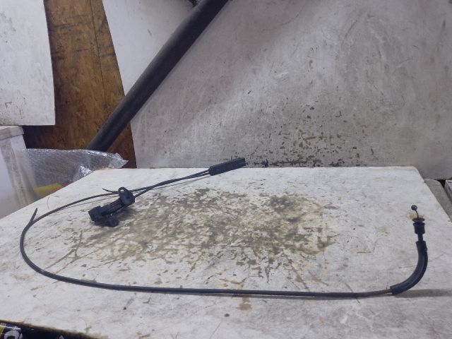 bontott MERCEDES-BENZ C-CLASS Motorháztető Zárszerkezet