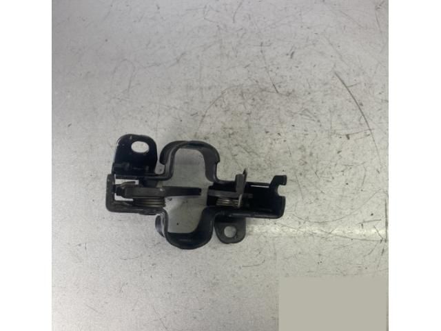 bontott MERCEDES-BENZ C-CLASS Motorháztető Zárszerkezet