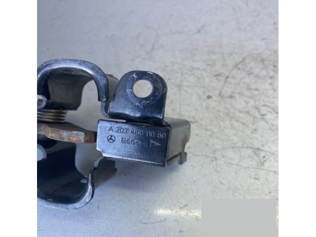 bontott MERCEDES-BENZ C-CLASS Motorháztető Zárszerkezet