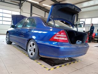 bontott MERCEDES-BENZ C-CLASS Motorháztető Zárszerkezet