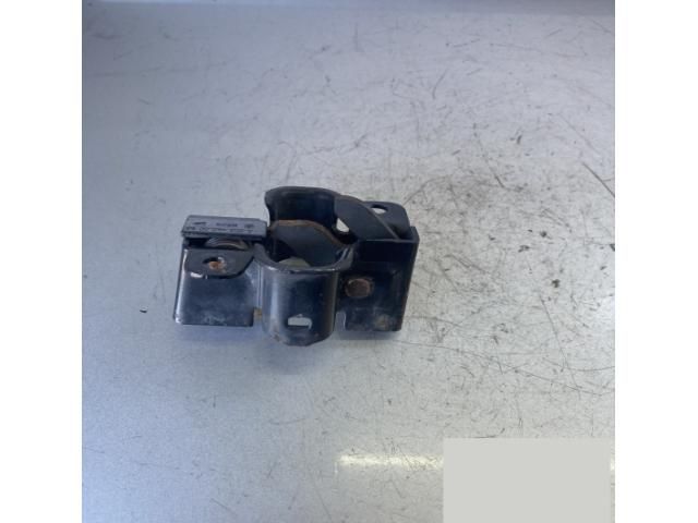 bontott MERCEDES-BENZ C-CLASS Motorháztető Zárszerkezet