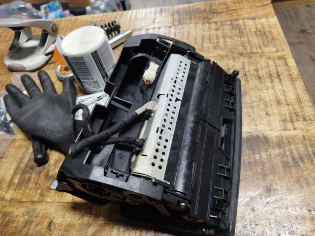 bontott MERCEDES-BENZ C-CLASS Multifunkciós Kijelző