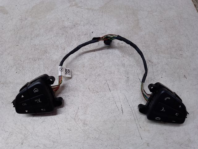 bontott MERCEDES-BENZ C-CLASS Multikormány Kapcsoló Pár