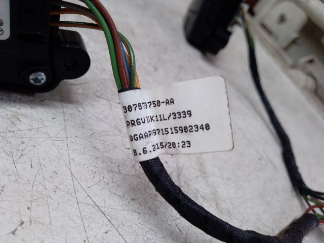 bontott MERCEDES-BENZ C-CLASS Multikormány Kapcsoló Pár