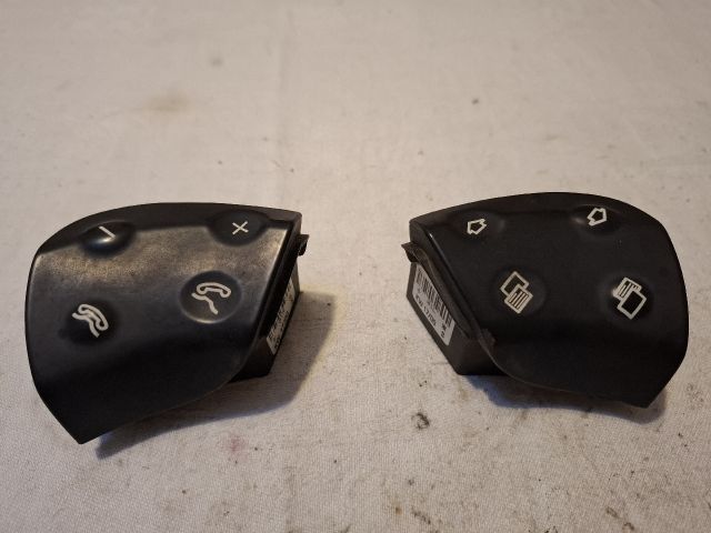 bontott MERCEDES-BENZ C-CLASS Multikormány Kapcsoló Pár