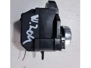 bontott MERCEDES-BENZ C-CLASS Multimédia Vezérlő