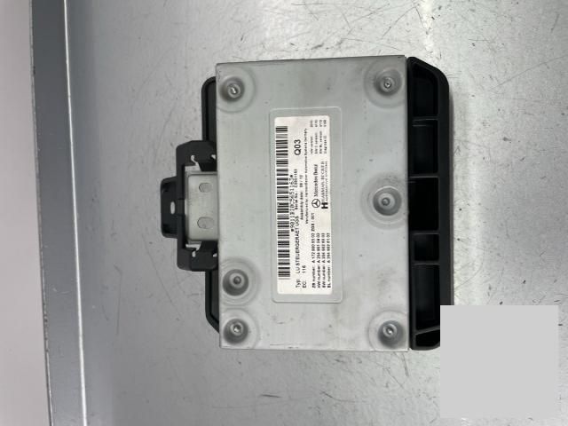 bontott MERCEDES-BENZ C-CLASS Multimédia Vezérlő