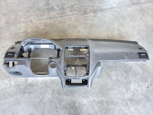 bontott MERCEDES-BENZ C-CLASS Műszerfal Héj