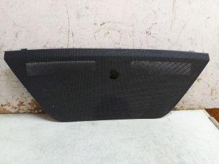 bontott MERCEDES-BENZ C-CLASS Műszerfal Középső Hangszóró Burkolat