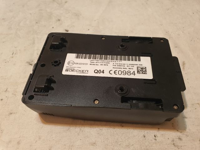 bontott MERCEDES-BENZ C-CLASS Navigáció Elektronika