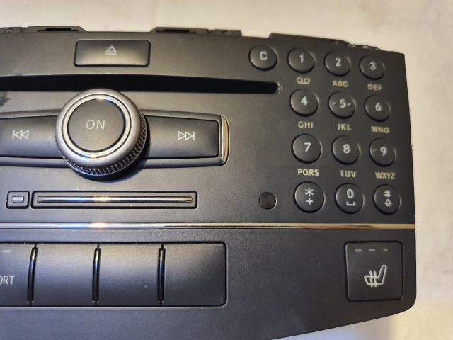 bontott MERCEDES-BENZ C-CLASS Navigációs Fejegység