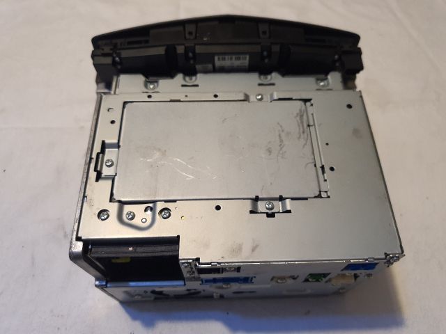 bontott MERCEDES-BENZ C-CLASS Navigációs Fejegység