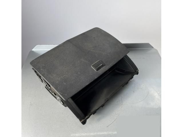 bontott MERCEDES-BENZ C-CLASS Navigációs Fejegység