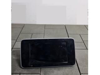 bontott MERCEDES-BENZ C-CLASS Navigációs Fejegység