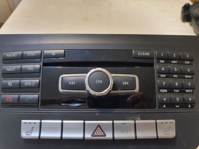 bontott MERCEDES-BENZ C-CLASS Navigációs Fejegység