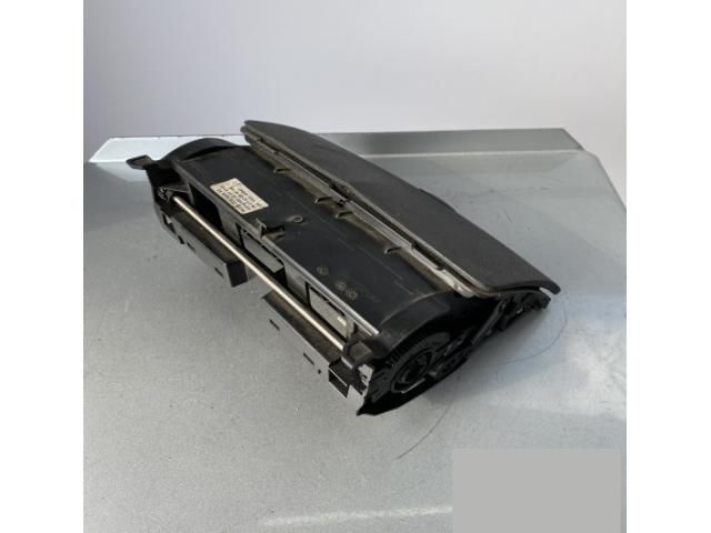 bontott MERCEDES-BENZ C-CLASS Navigációs Fejegység