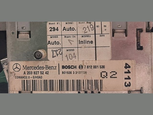 bontott MERCEDES-BENZ C-CLASS Navigációs Fejegység