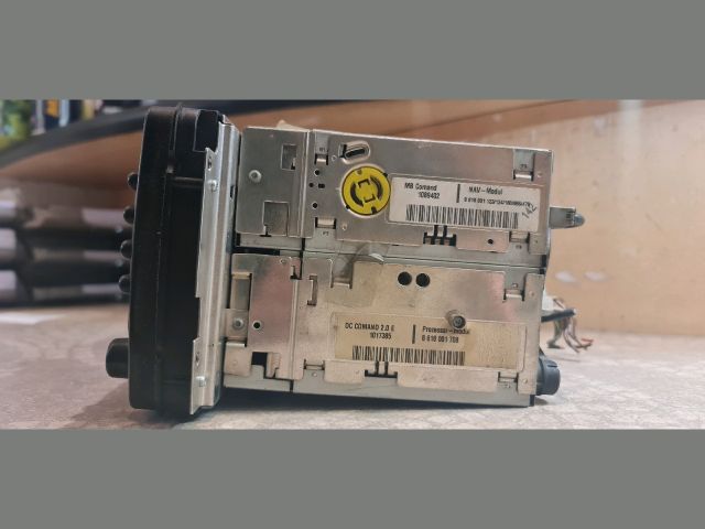 bontott MERCEDES-BENZ C-CLASS Navigációs Fejegység