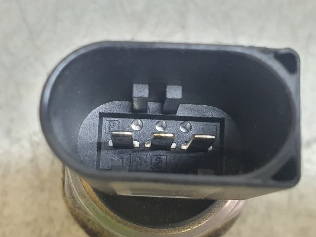 bontott MERCEDES-BENZ C-CLASS Nyomásszabályzó Szelep