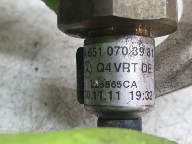 bontott MERCEDES-BENZ C-CLASS Nyomásszabályzó Szelep