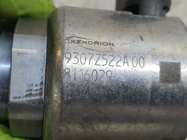 bontott MERCEDES-BENZ C-CLASS Nyomásszabályzó Szelep