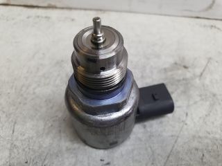 bontott MERCEDES-BENZ C-CLASS Nyomásszabályzó Szelep