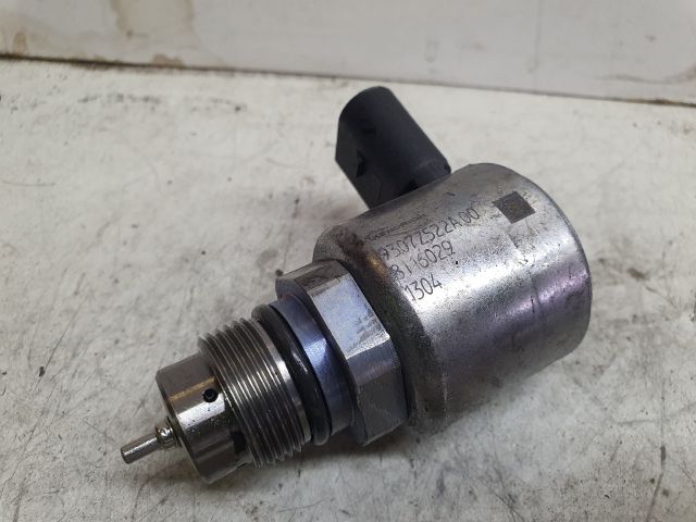 bontott MERCEDES-BENZ C-CLASS Nyomásszabályzó Szelep