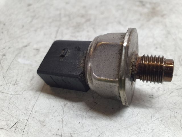 bontott MERCEDES-BENZ C-CLASS Nyomásszabályzó Szelep