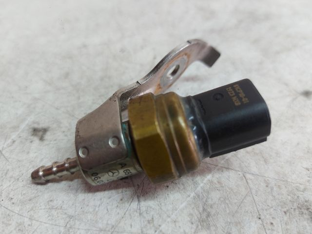 bontott MERCEDES-BENZ C-CLASS Nyomásszabályzó Szelep